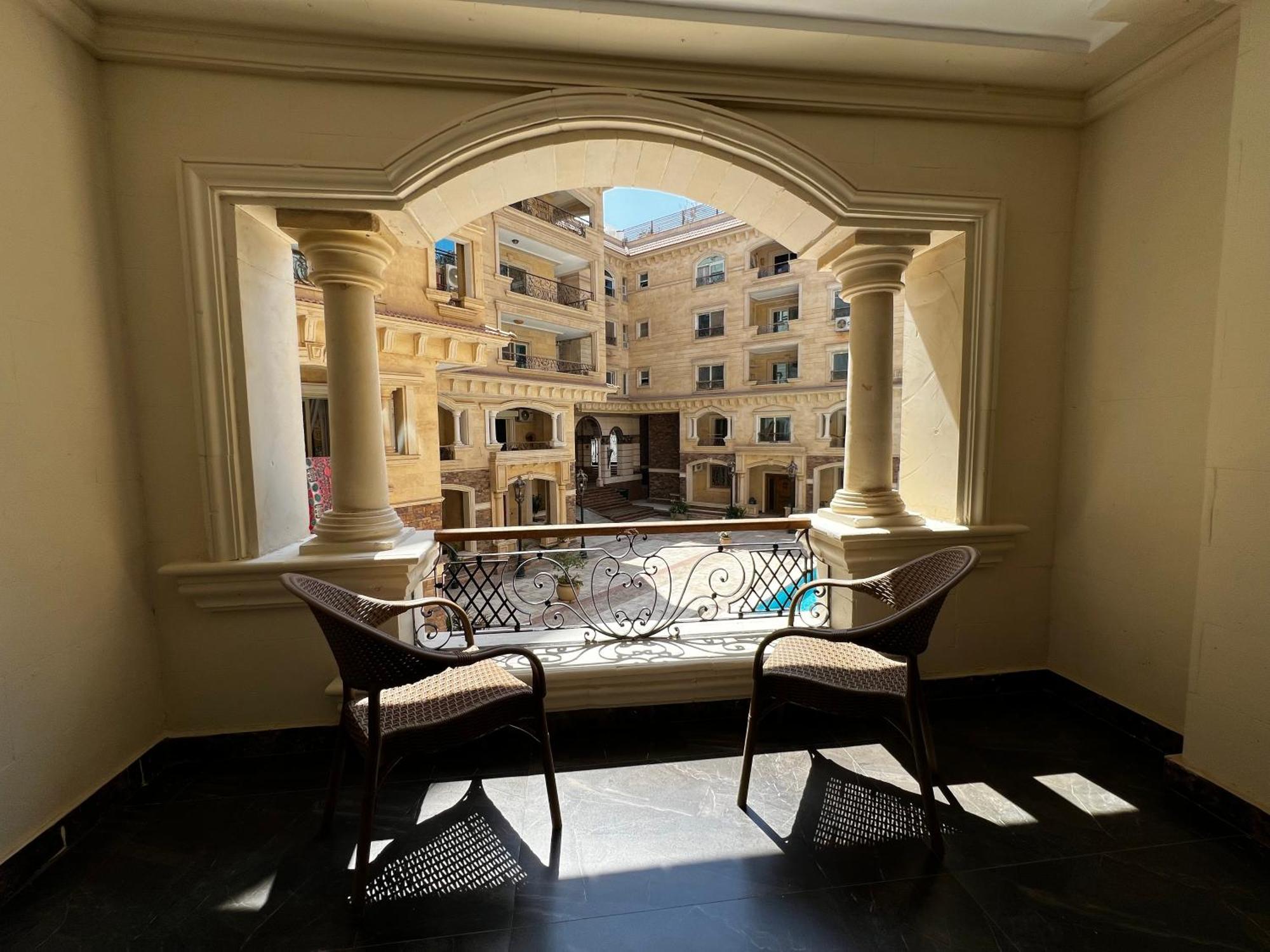 Onyx Pyramids Boutique Hotel Al Kawm al Akhdar Dış mekan fotoğraf